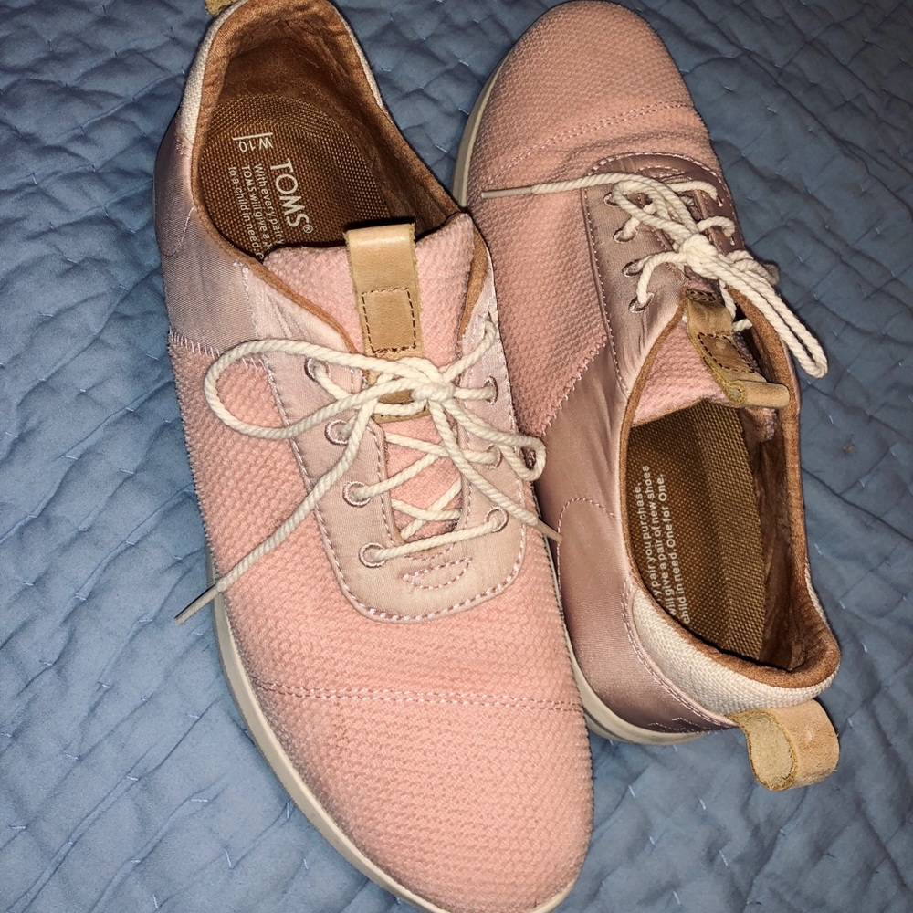 Toms pink sneakers!